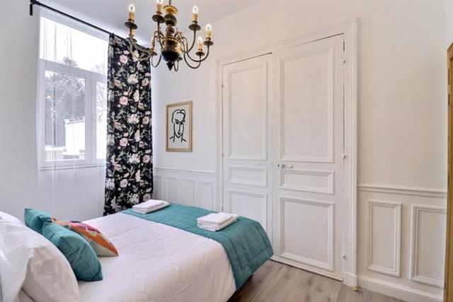 Les Appartements Fenelon Le Cateau-Cambresis Bagian luar foto