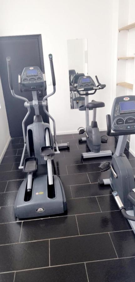 Les Appartements Fenelon Le Cateau-Cambresis Bagian luar foto